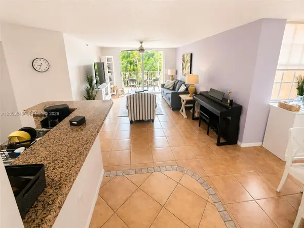 19801 E Country Club Drive #4307, Aventura, FL 33180