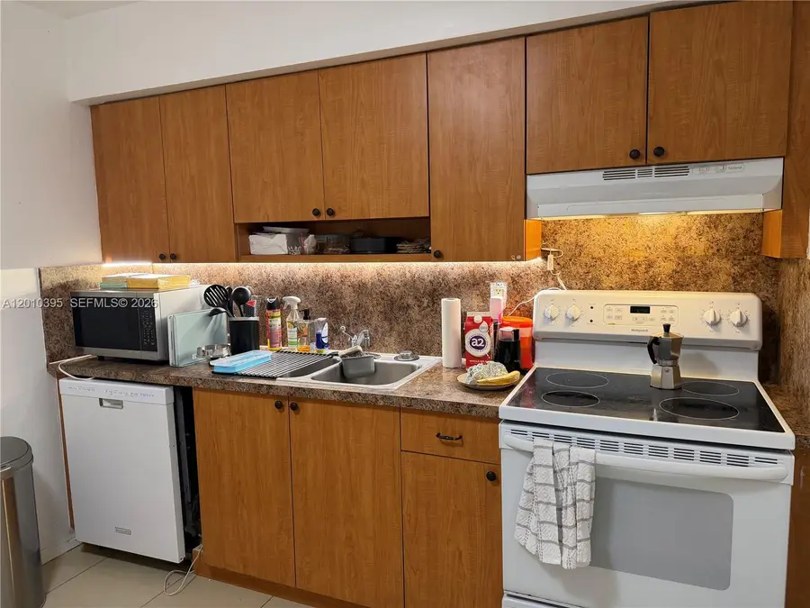 2620 SW 51st Street, Dania Beach, FL 33312 - #3