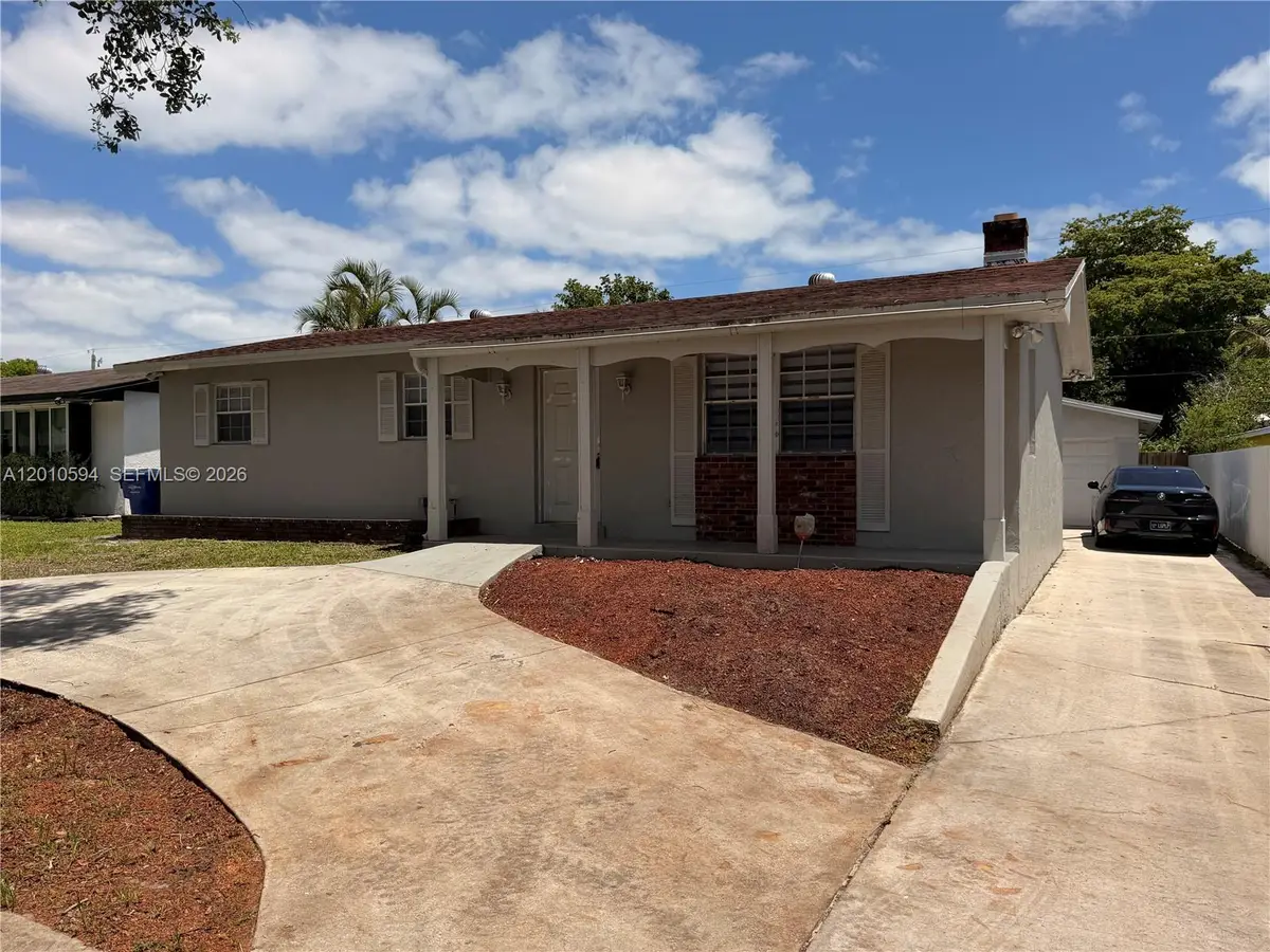 3011 N 74th Avenue, Hollywood, FL 33024 - #1