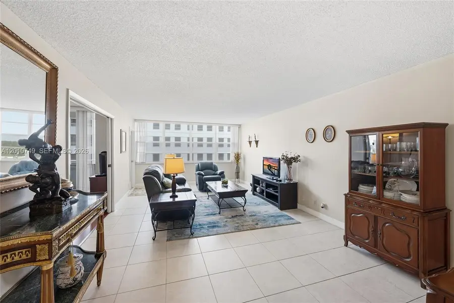 1160 N Federal Hwy 822 #822, Fort Lauderdale, FL 33304 - #3