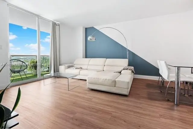 1800 N Bayshore Drive #1604, Miami, FL 33132 - #2