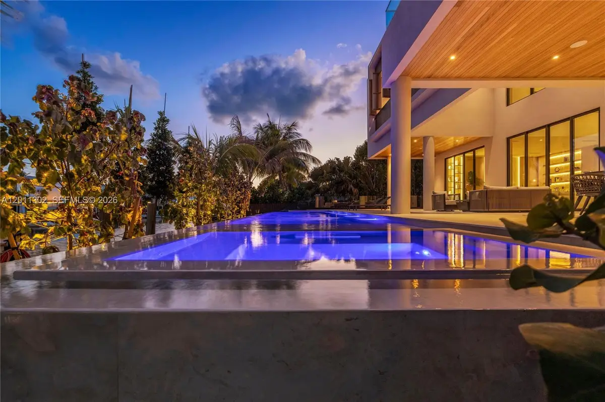 2006 NE 124th Street, North Miami, FL 33181 - #1