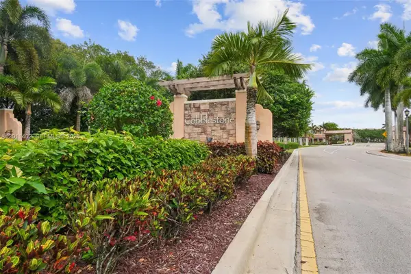 1049 SW 147th Avenue #5607, Pembroke Pines, FL 33027
