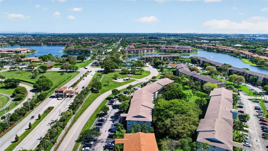 800 SW 137th Avenue #411G, Pembroke Pines, FL 33027 - #3