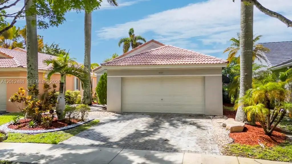 4421 Dogwood Circle, Weston, FL 33331 - #1