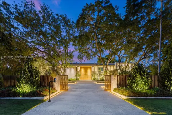 6701 SW 101st Street, Pinecrest, FL 33156