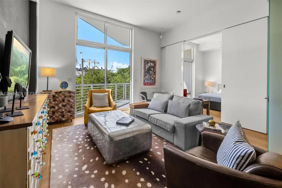 2001 Meridian Avenue #404, Miami Beach, FL 33139 - #3