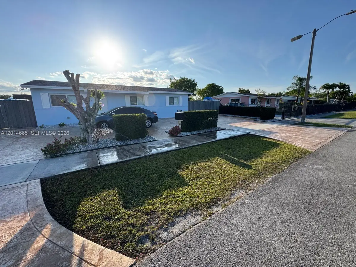 19500 SW 115th Avenue, Miami, FL 33157 - #1