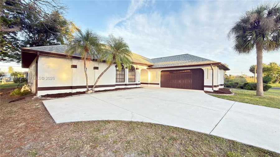 4423 Albacore Circle, Port Charlotte, FL 33948 - #2