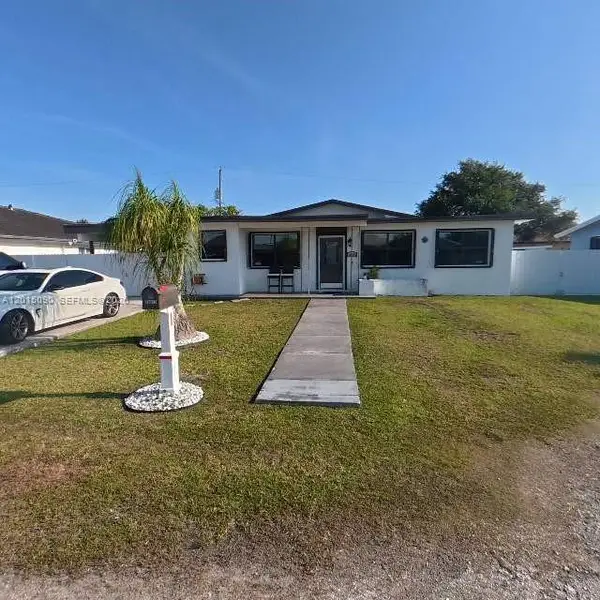 10955 SW 217th Terrace, Miami, FL 33170