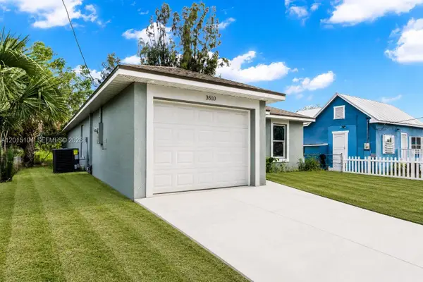 3510 S Grimsley Court, Fort Myers, FL 33916