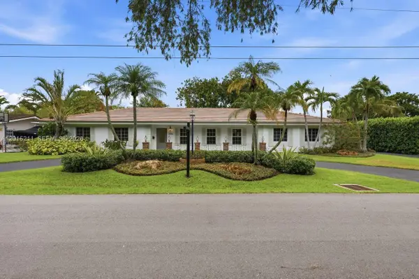 13060 SW 70th Avenue, Pinecrest, FL 33156