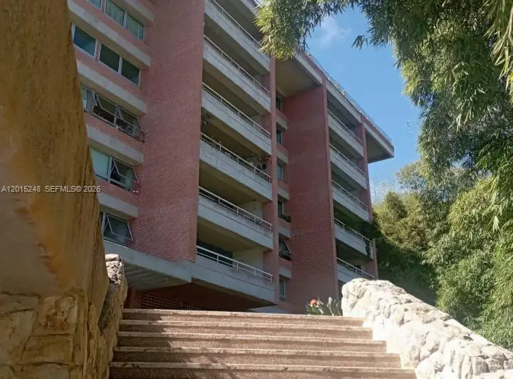 Ave ppal El Saman de los Ave Ppal El Saman De Los Urb El Placer Sector Orip #4B, City Unavailable, FL  - #2