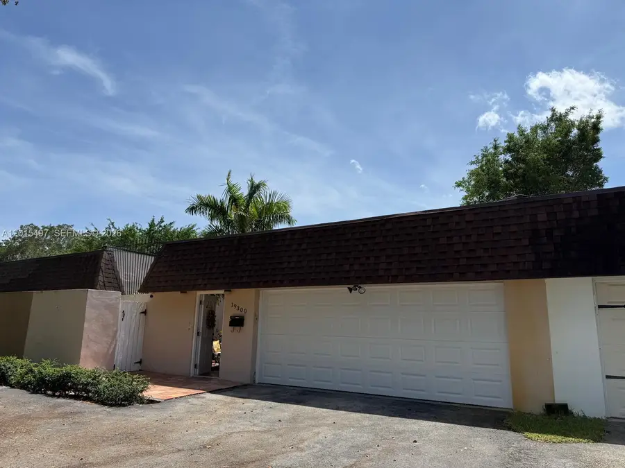 19300 W Lake Drive, Hialeah, FL 33015 - #2