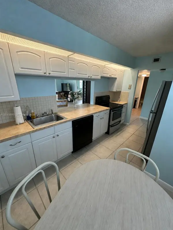 6800 Cypress Road #415, Plantation, FL 33317