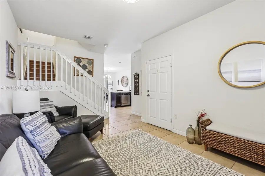 284 SE 37th Terrace, Homestead, FL 33033 - #2