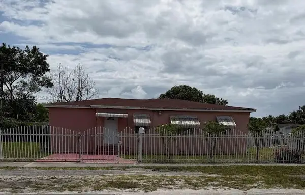 Address Withheld By Seller, Miami, FL 33168