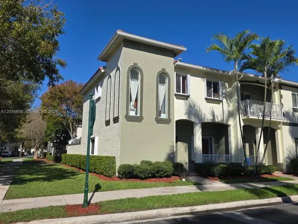 1987 SE 23rd Road, Homestead, FL 33035