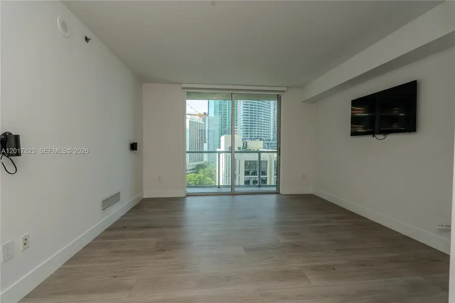 500 Brickell Avenue #1407, Miami, FL 33131 - #3