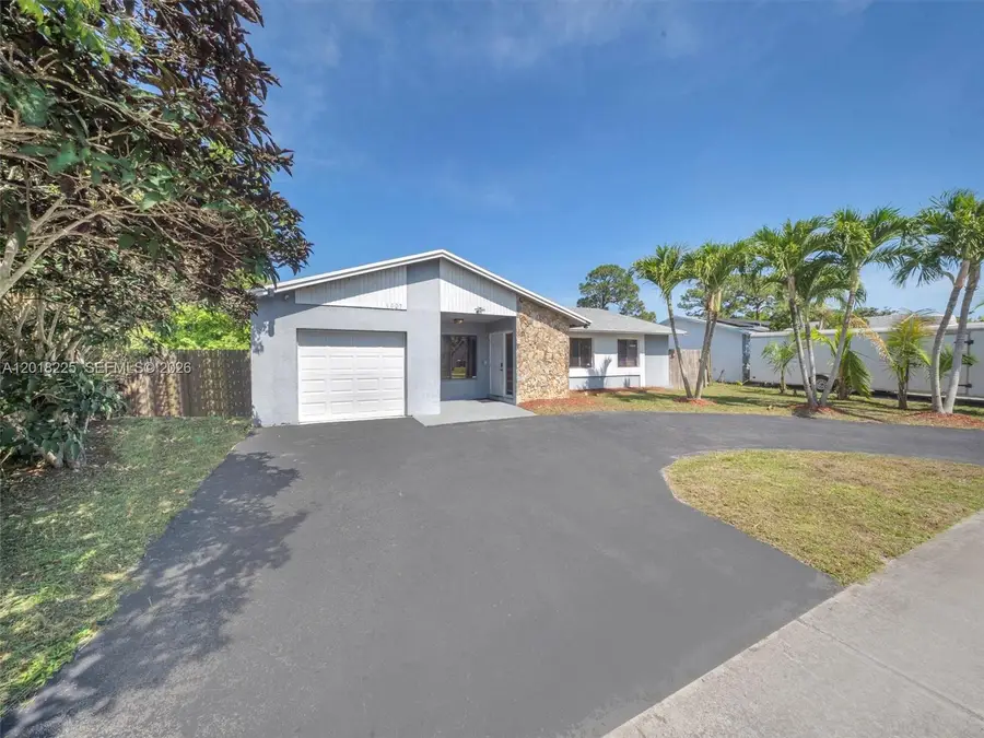 1027 SW 49th Terrace, Margate, FL 33068 - #2