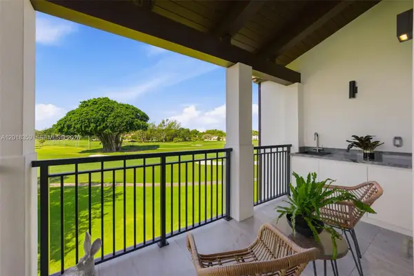 1228 Anastasia Avenue #304, Coral Gables, FL 33134
