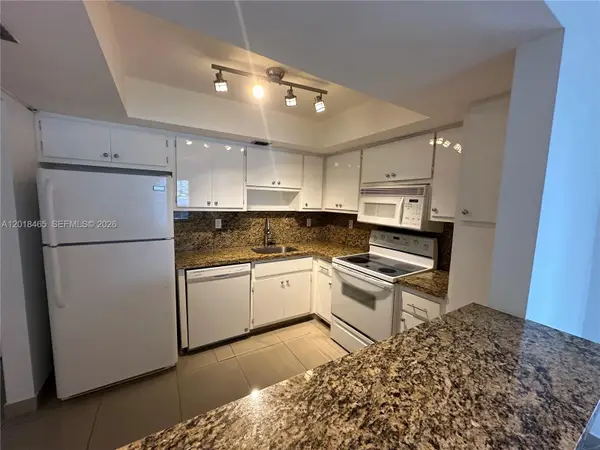 7118 Bonita Drive #305, Miami Beach, FL 33141