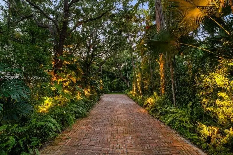 5812 Alton Road, Miami Beach, FL 33140 - #3