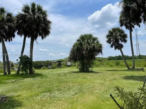 1326 Red Barn Road, Moore Haven, FL 33471