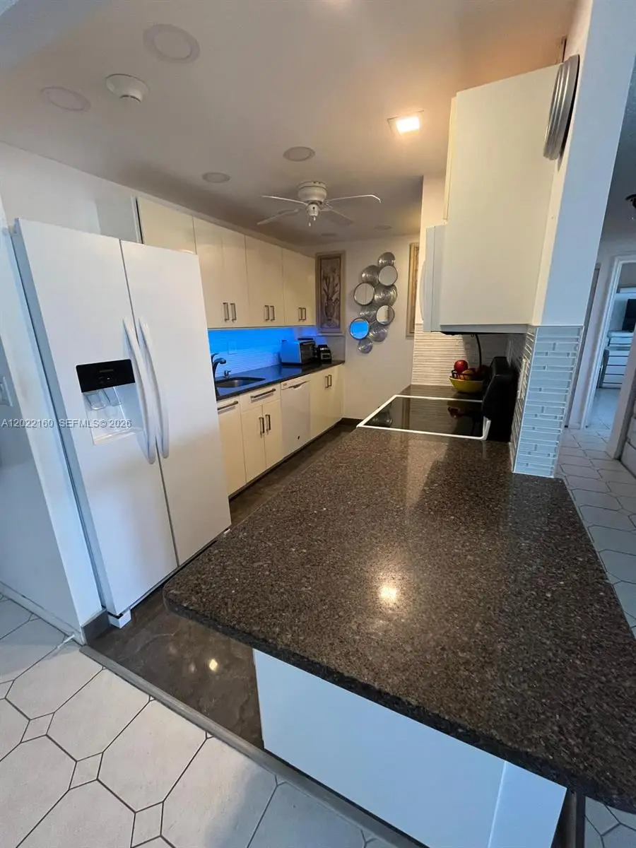 211 S Ocean Drive #204, Hollywood, FL 33019 - #2