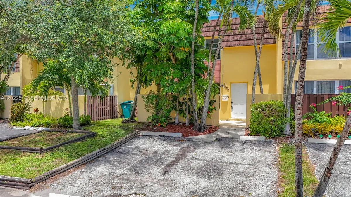 3702 SW 60th Terrace #31, Davie, FL 33314 - #1