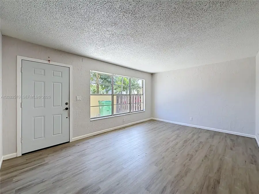 3702 SW 60th Terrace #31, Davie, FL 33314 - #3