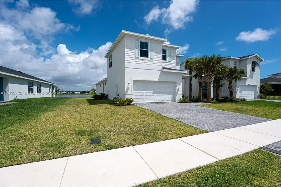 3506 Harborside Avenue, Fort Pierce, FL 34946 - #2
