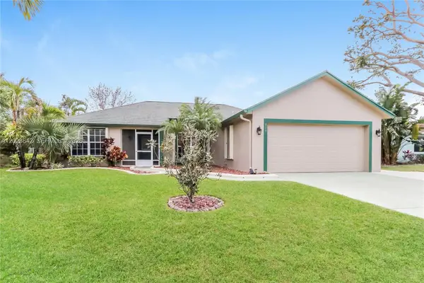 820 SW Dalton Avenue, Port St Lucie, FL 34953
