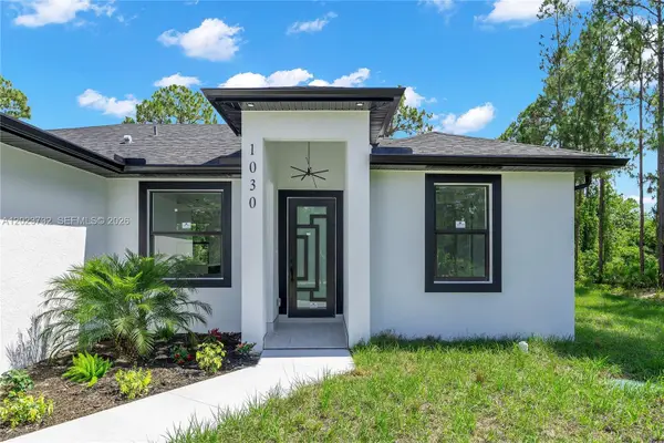 1030 Hunter Street E, Lehigh Acres, FL 33974