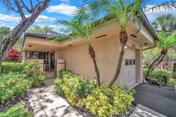 9347 N Chelsea Drive N, Plantation, FL 33324