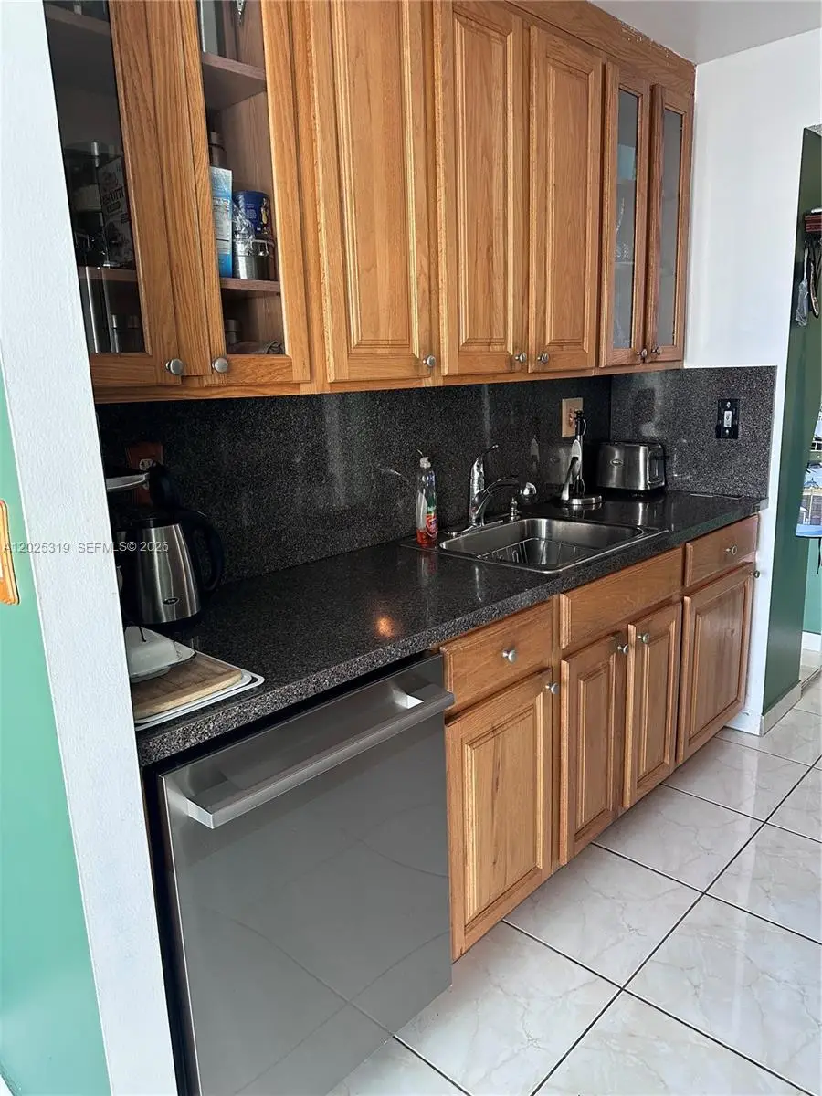 231 174th Street #1905, Sunny Isles Beach, FL 33160 - #1