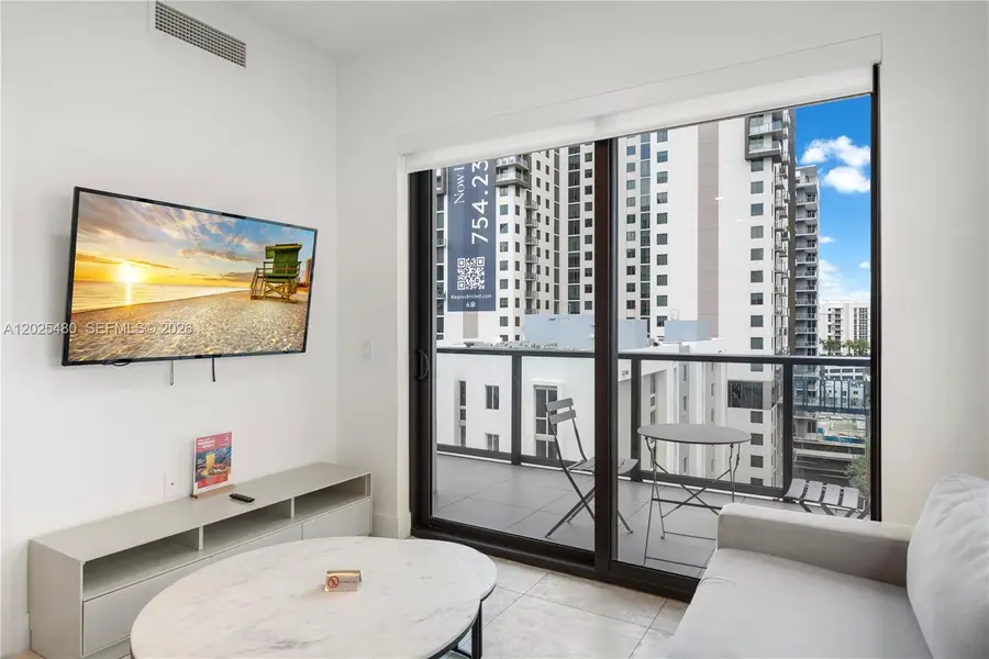 239 SW 9th Street #1202, Miami, FL 33130 - #3
