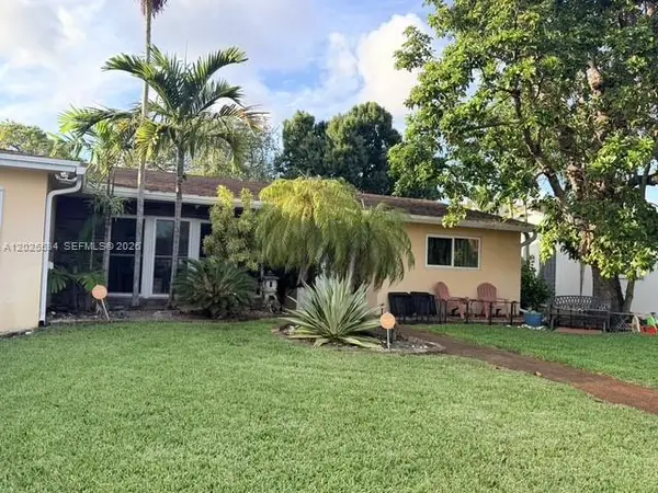 5129 Van Buren Street, Hollywood, FL 33021