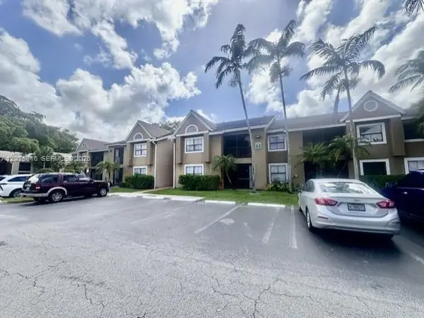 10670 SW 156th Place #301, Miami, FL 33196