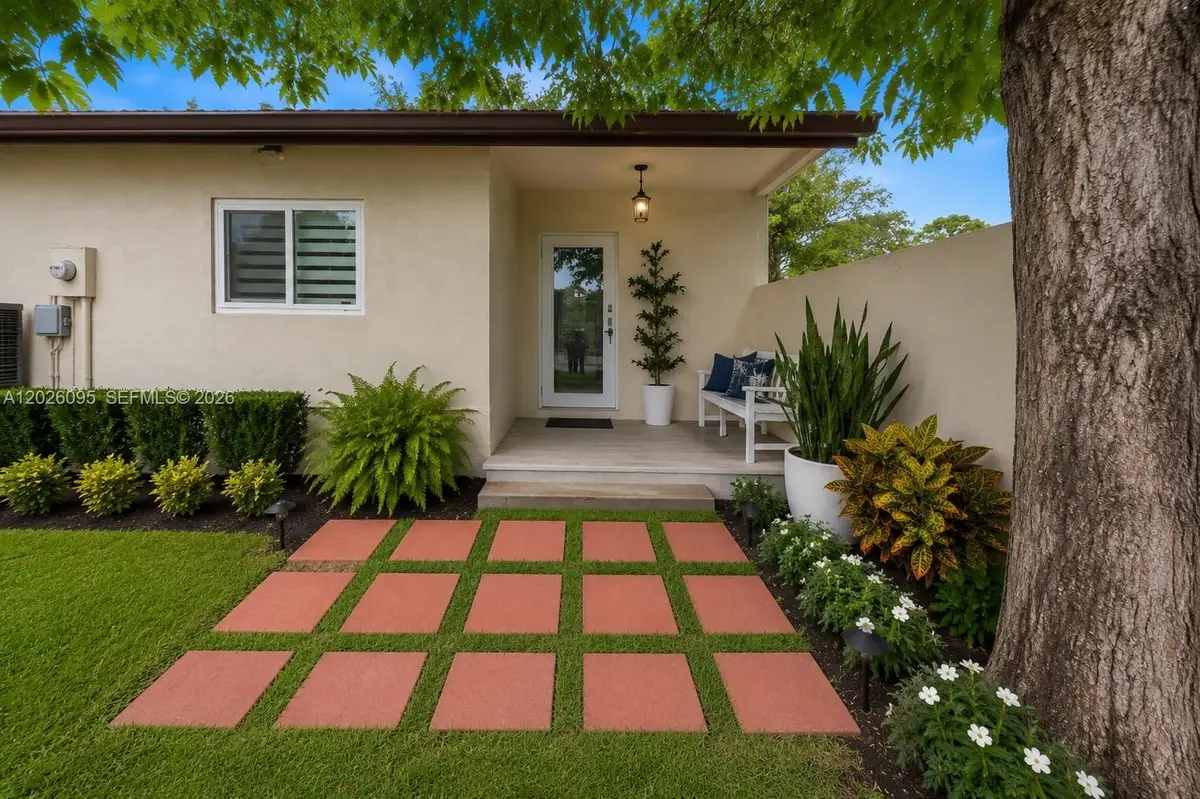 5835 SW 144th Cir Place, Miami, FL 33183 - #1
