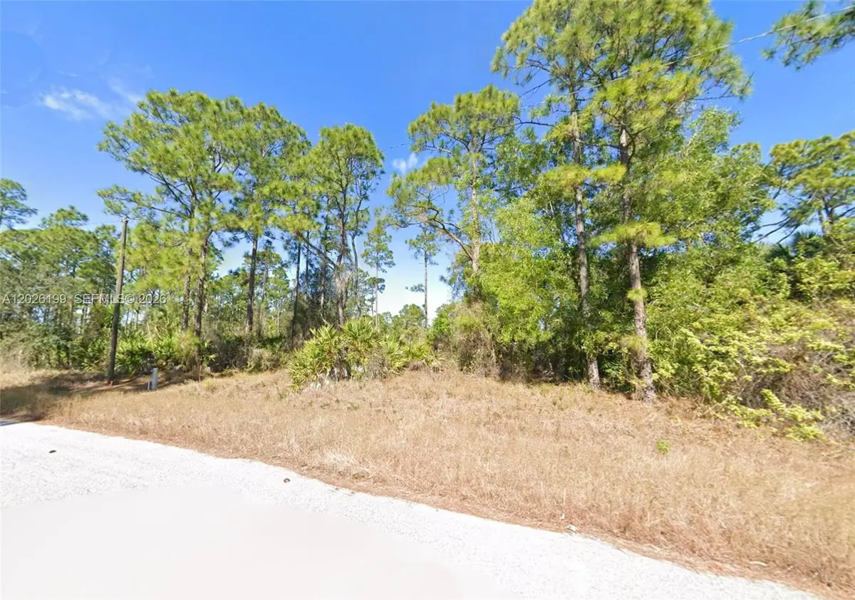 1047 Grove Street E, Lehigh Acres, FL 33974 - #1