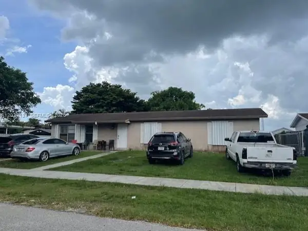 15814 SW 305th Terrace, Homestead, FL 33033