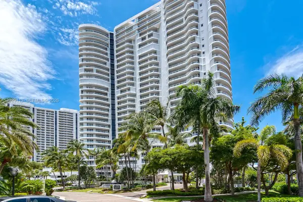 21050 NE 38th Avenue #305, Aventura, FL 33180