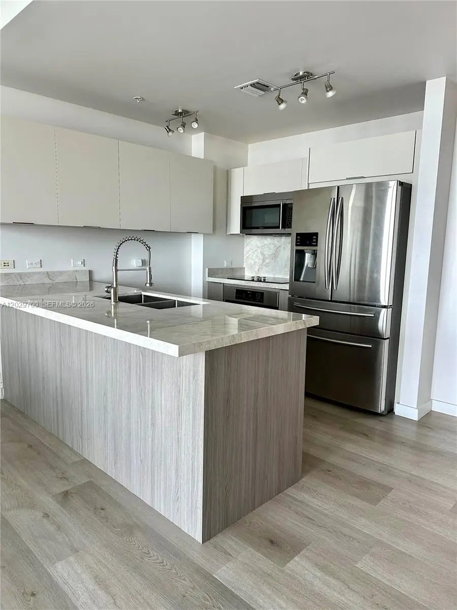 3301 NE 1st Avenue #H1811, Miami, FL 33137 - #2