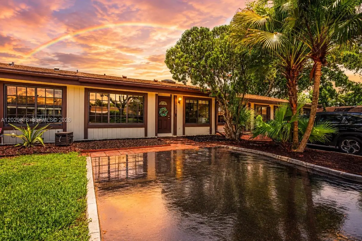 2321 Pine Needle Court, Pembroke Pines, FL 33026 - #1