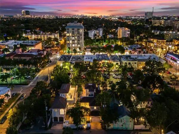 821 SE 2nd Court, Fort Lauderdale, FL 33301