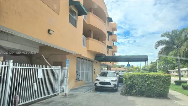 2441 SW 31st Avenue #207, Miami, FL 33145