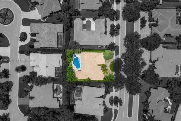 1776 W Eagle Trace Boulevard W, Coral Springs, FL 33071
