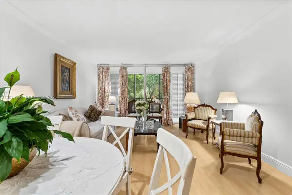 20400 Country Club Drive #203, Aventura, FL 33180