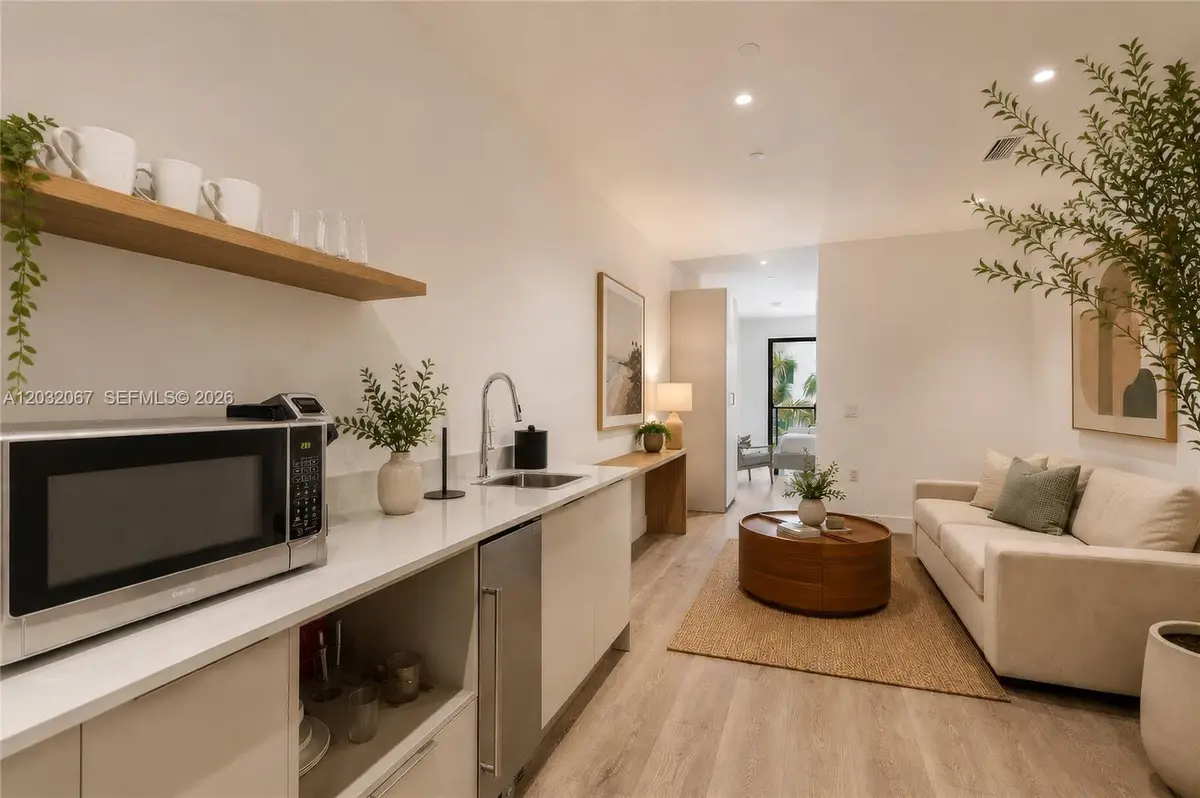 239 SW 9th Street #301, Miami, FL 33130 - #1